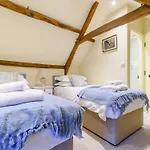 Mill House Дом отдыха